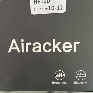 NWT Women Airacker Box Of 6 No Show Athletic Liner Socks For Walking And Running